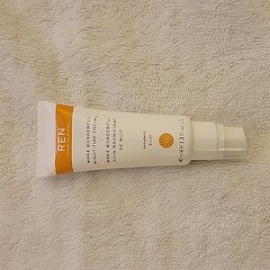 REN Wake Wonderful Night-Time Facial 1.3fl oz Vegan New - no box